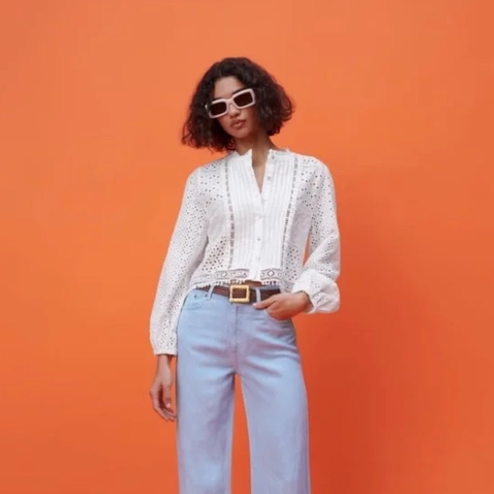 Zara Eyelet Crop top size XL